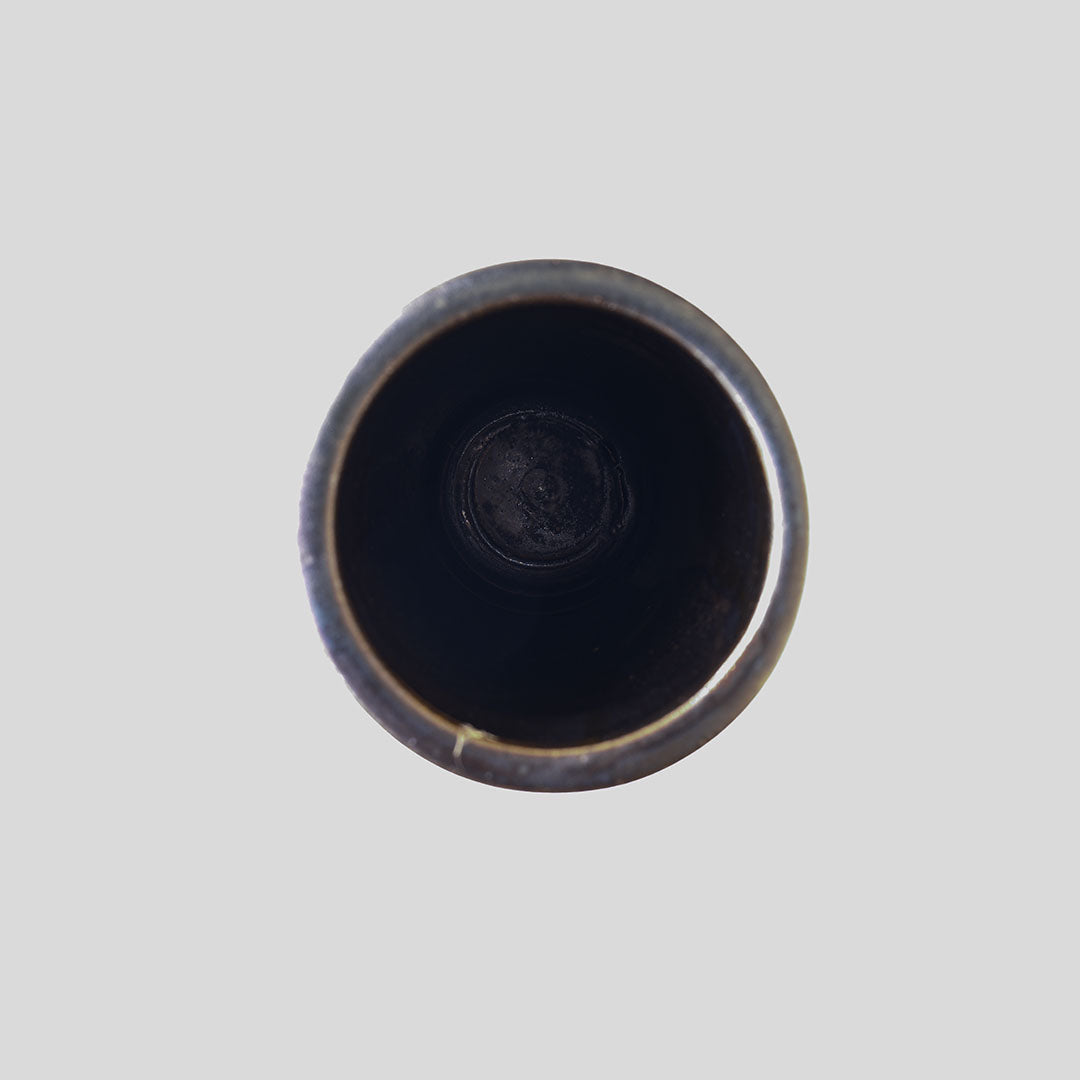 ●25-YT10 Black Karatsu Vase