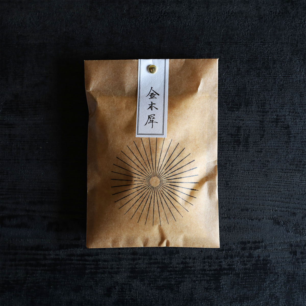 万 金木犀と柿の葉の紅茶